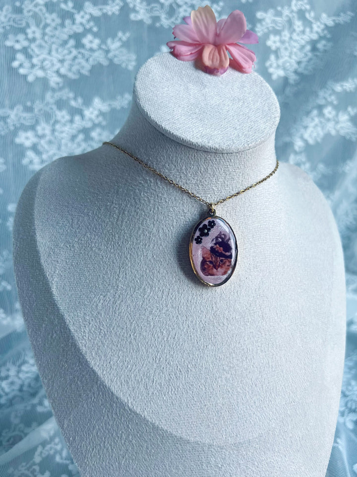 Gold Pet Custom Pendant and Chain